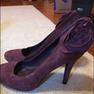 Jessica Simpson heels